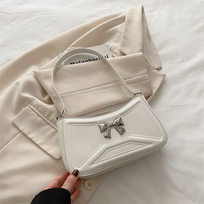 Elegant Women's Shoulder Handbag With Bow Detail For Commuters_voghion.com
