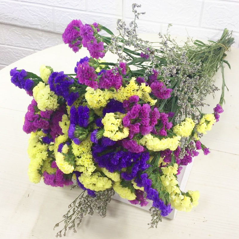 딥 퍼플, 로즈, 레드, 옐로우 + 러버 그래스 30개 - 둥근 배꼽 꽃바구니 제외