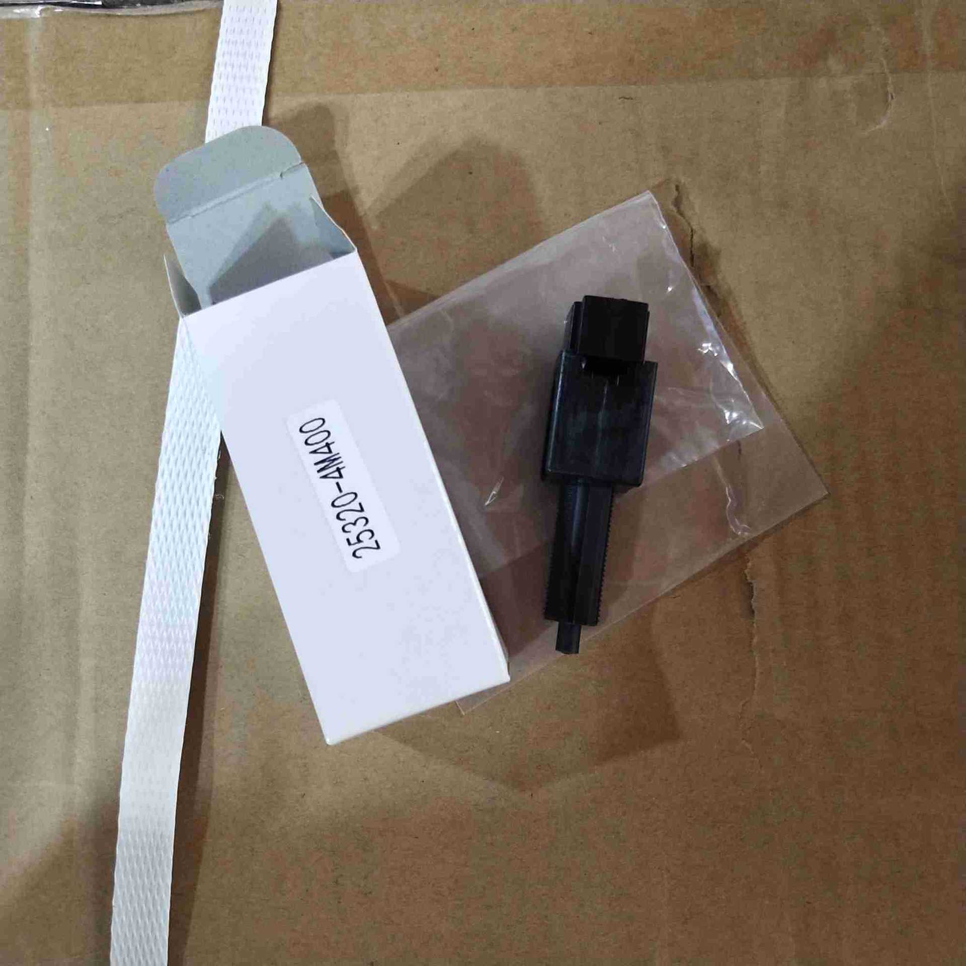 ��������ɣɲ���ƿ��� 253204M400 ��������������