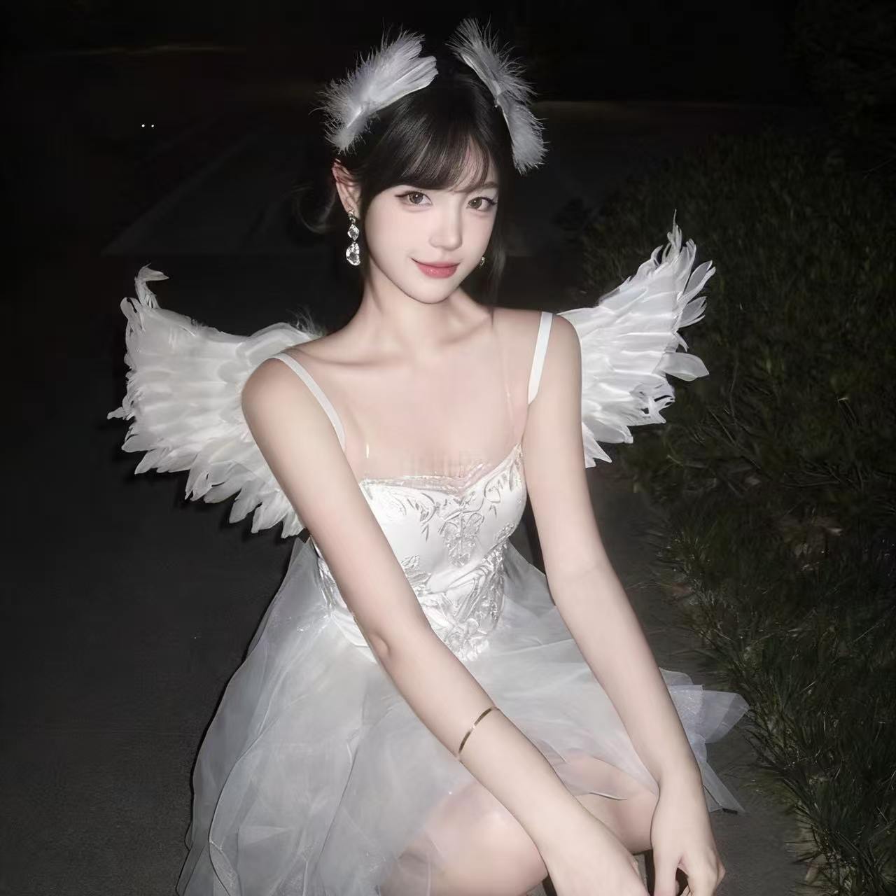 White Swan Angel Feather Wings Halloween Cosplay Costume Set with Corset Waist — detail image 3