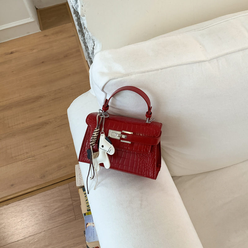 Bolso de tendencia transfronteriza para mujeres 2026 nuevo retro cocodrilo Kelly bolso de alto nivel de hombro bolso de mujer image 10