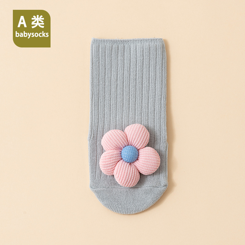 Calcetines para bebé recién nacido, estilo primavera y otoño, algodón de grado A para bebé, primavera y otoño, antideslizantes, sin compresión, calcetines de dibujos animados para el suelo, venta al por mayor 6