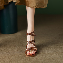 棕色绑带高跟鞋女2023新款夏季复古细带罗马凉鞋女设计感小众气质