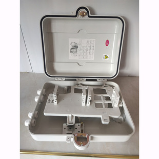 Manufacturers supply 32-core distribution box wholesale imitation SMC 1 minute 32 splitter box Guanlan distribution box ODB,FTTH,