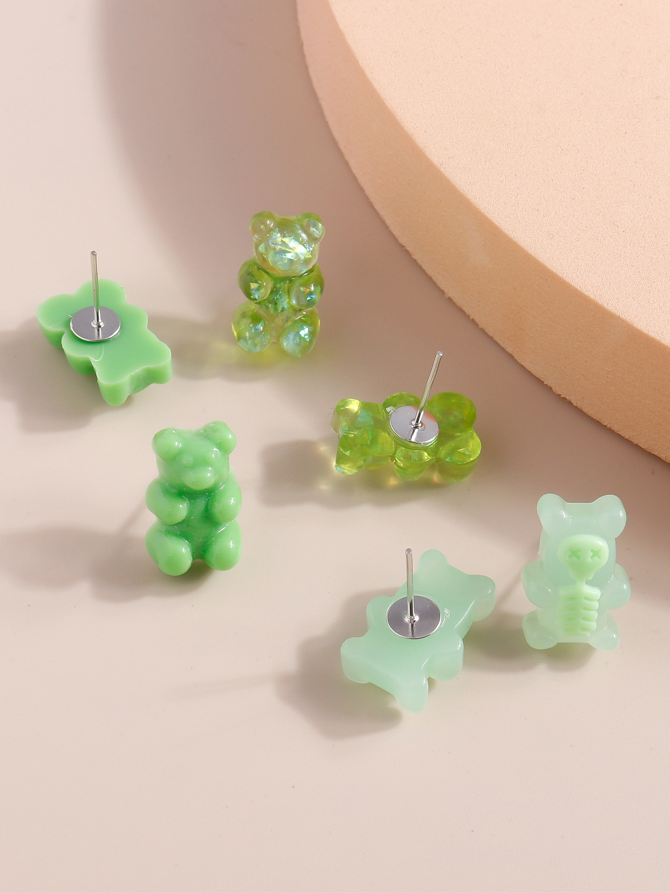 Fashion transparent resin colorful cartoon skull candy bear earrings