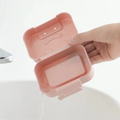 Portable travel soap box with lid soap box sealed home laundry bathroom student dormitory soap dish wholesale