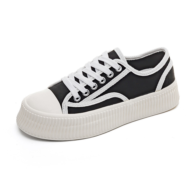 Nuevos zapatos de lona en primavera y verano 2022, 100 mujeres con zapatos blancos, zapatos de tabla casuales, zapatos de galletas de fondo grueso, pequeñas fragancias, mujeres b518