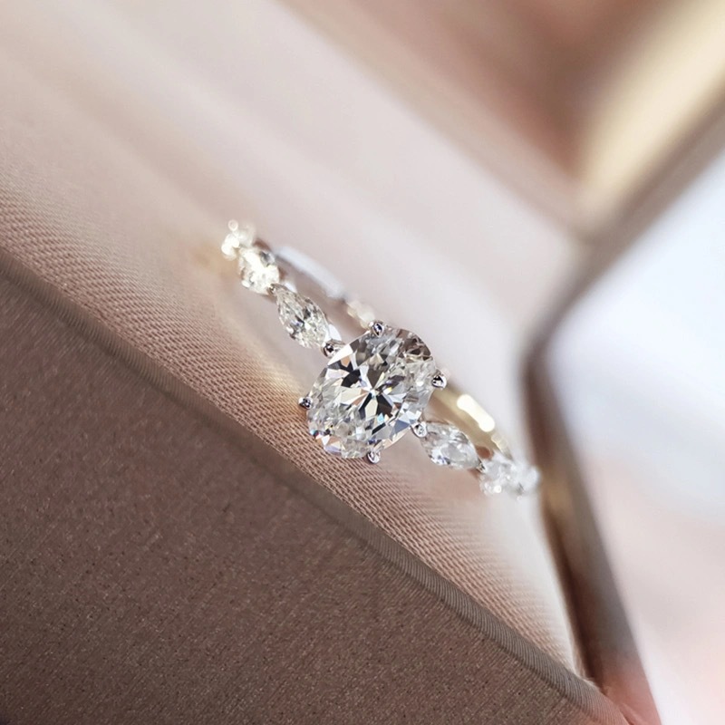 Anello con diamante a forma di uovo di piccione scintillante placcato in argento sterling, celebrità femminile di Internet, alla moda_voghion.com