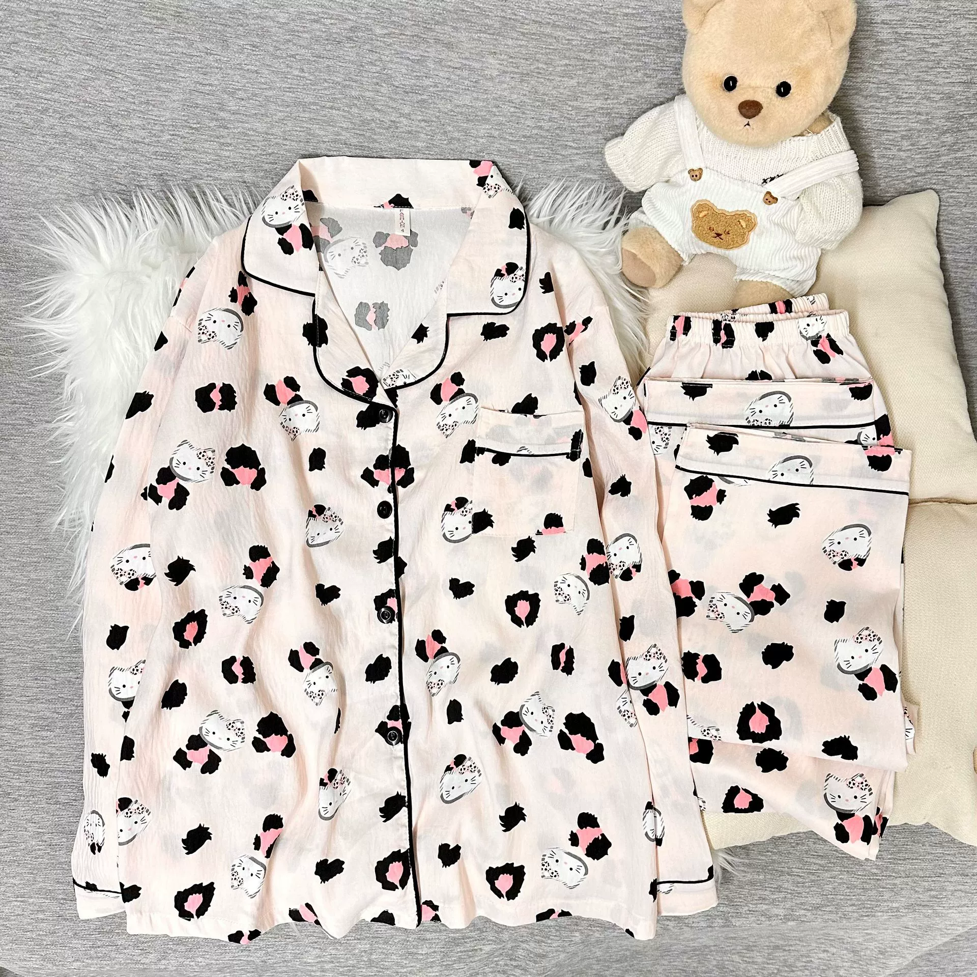 Осенняя милая пижама Hello Kitty, фуксиевая кардиган-стиль, различные принты, размеры M–XXL