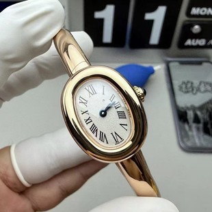 �Ǽ��ֱ�Ůʿ�¿�ԡ��ϵ�����C��E�A��Ů��18KС�����ˮʯӢ��