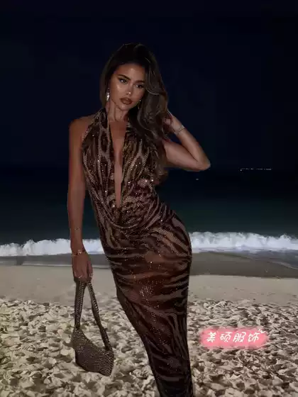 Sexy Deep V Sleeveless Sheer Halter Dress 2024 Fall Winter New Leopard Print Sequin Bodycon Dress