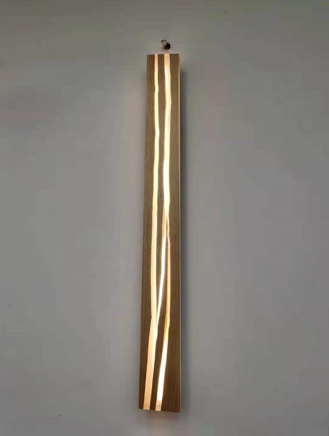 Transfronterizo LED pasillo madera grano color Lámpara de pared registro crack giratoria lámpara de pared de madera fuente de cabecera fábrica en stock