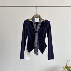 2024秋季新款修身短絲巾掛脖純欲風V領長袖t恤內搭打底衫女上衣