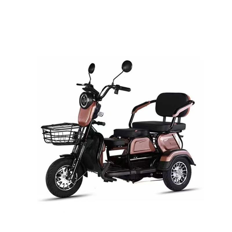 Triciclo eléctrico comercio exterior ventas calientes coche de batería pequeño coche eléctrico para personas mayores scooter para recoger niños triciclo eléctrico