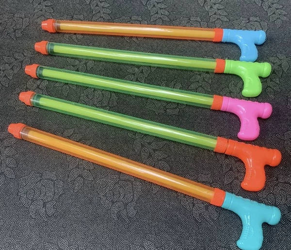 Steering wheel, water gun, color
