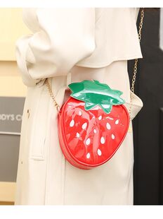 Shoulder bag, one-shoulder bag, small bag, universal backpack, summer strawberry