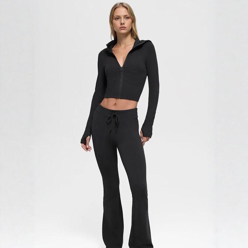 AL brand European and American style cross-border hooded zip-up yoga outfit for women, slim-fit, figure-flattering, with slightly flared pants, suitable for autumn and winter sports and casual wear AL brand European and American style cross-border hooded zip-up yoga outfit for women, slim-fit, figure-flattering, with slightly flared pants, suitable for autumn and winter sports and casual wear
