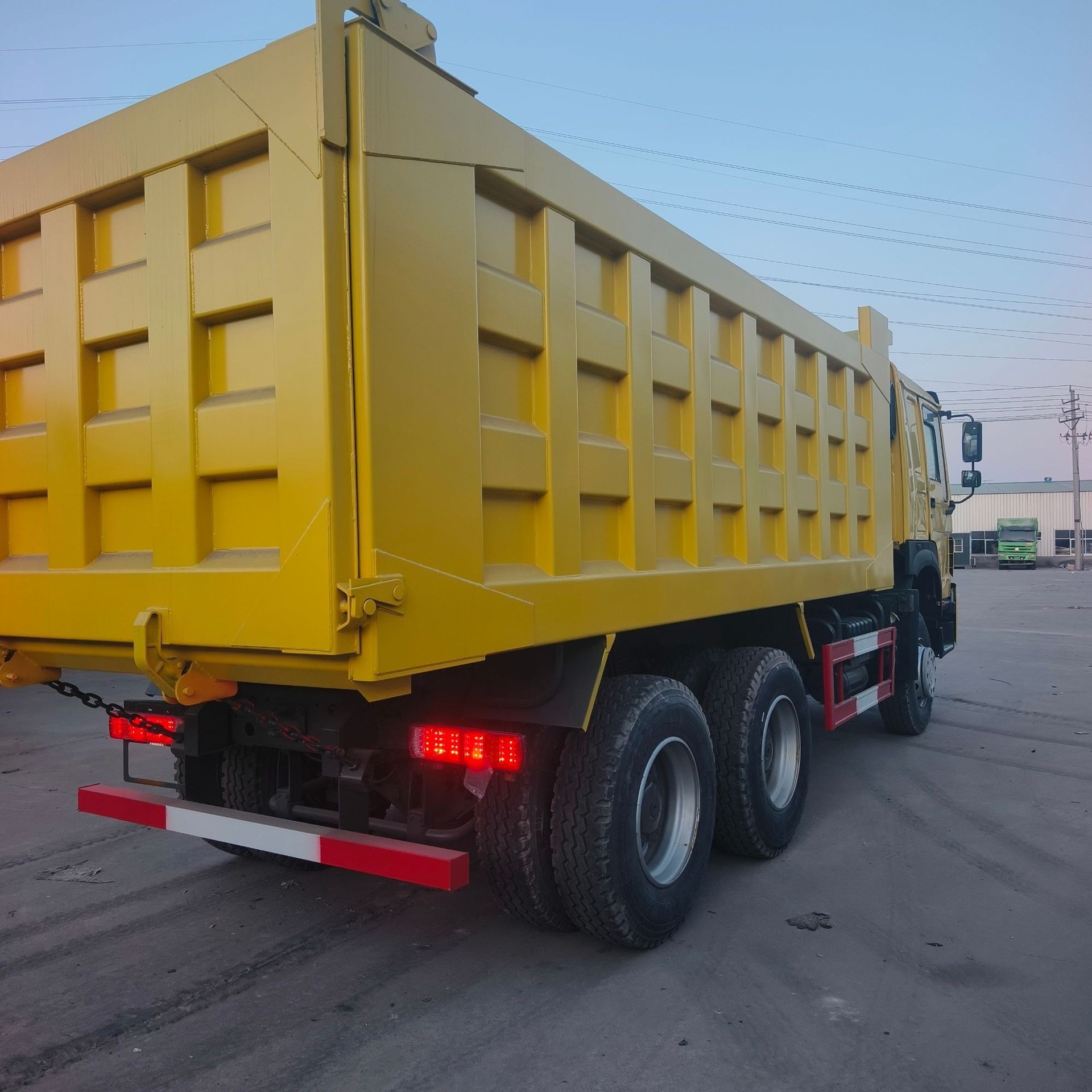 Howo Eight-Wheel Dump Truck, Sinotruk Howo Front-Four-Wheel Rear-Dump Truck 8X4 Dump Truck