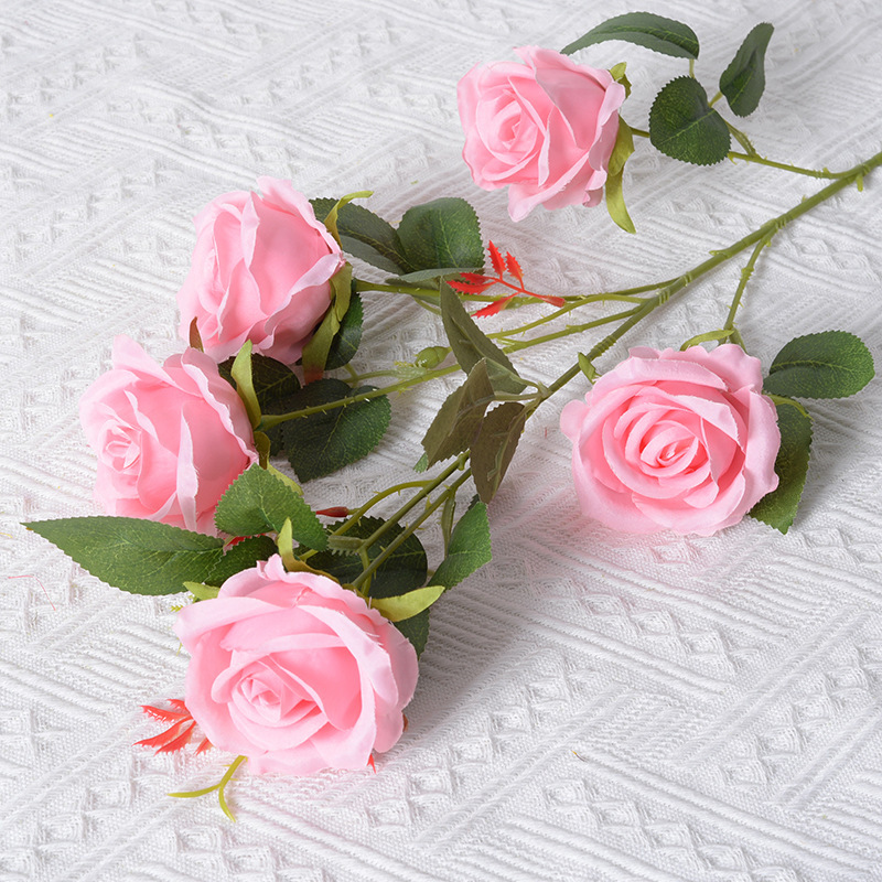 Rosa artificial 5-cabeza París Rosa Día de San Valentín Hotel decoración de la boda falsa Flor de seda artificial al por mayor