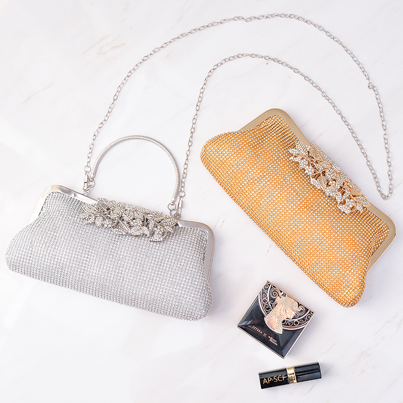 Bolso de noche de moda europea y americana Bolso hecho a mano incrustado en diamantes Banquete Bolso de noche del todo partido Bolso de embrague Bolso transfronterizo de las mujeres al por mayor