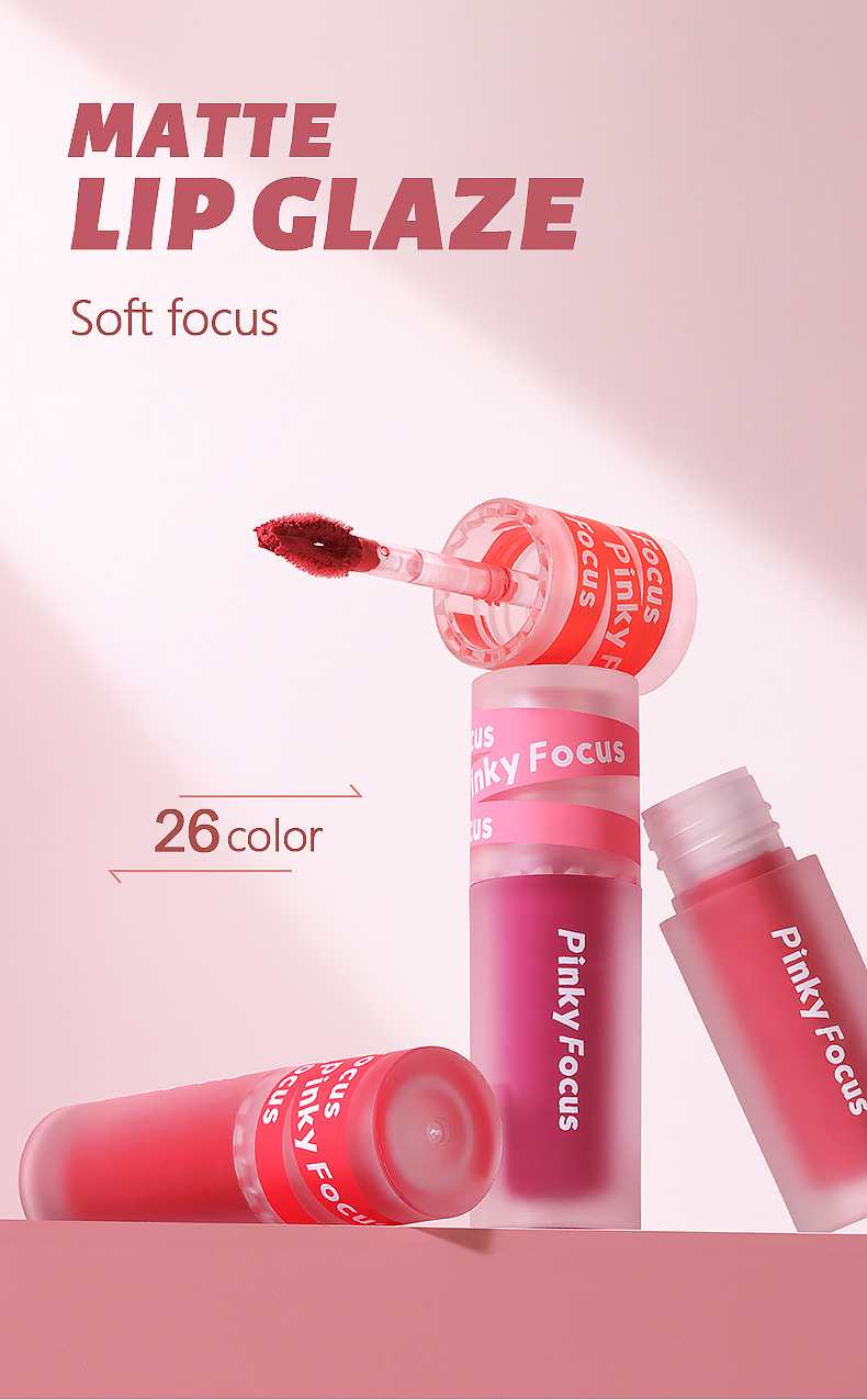 Rouge à lèvres matte pinkyfocus texture poudre effet velours_voghion.com