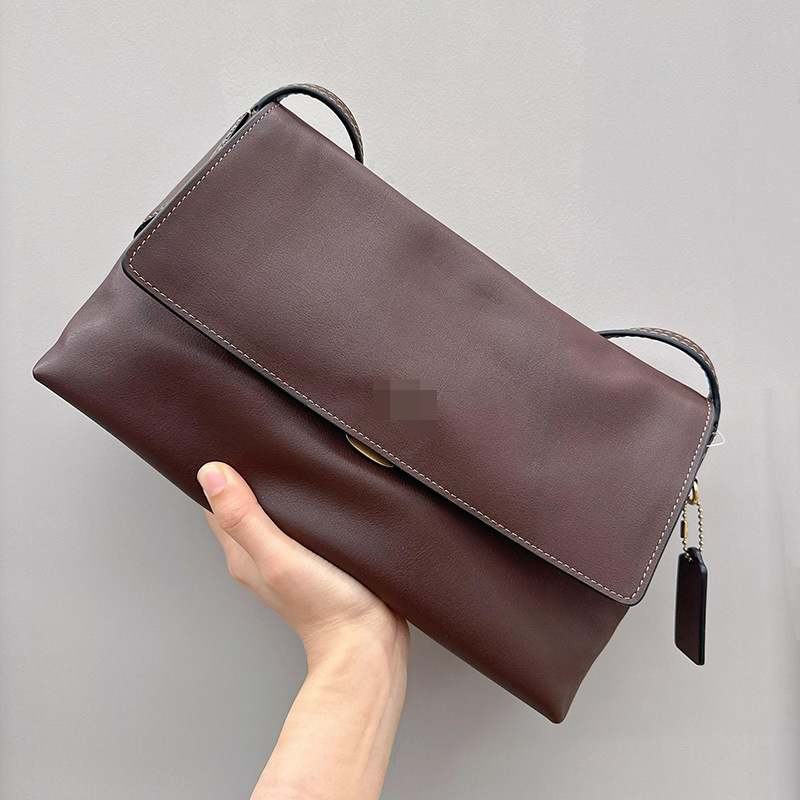 [High Quality] C Chelsea 30 Underarm Bag, Flap Closure, Shoulder Bag for Men, Handbag for Women