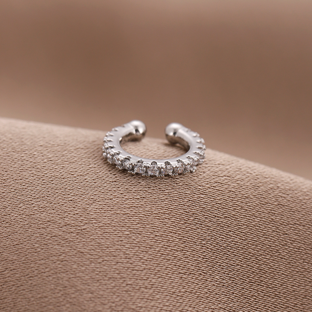 Personalizada pendientes simples clip de oreja de alta calidad sin perforado temperamento femenino moda retro estilo frío clip de hueso de oreja Super Hada fresco