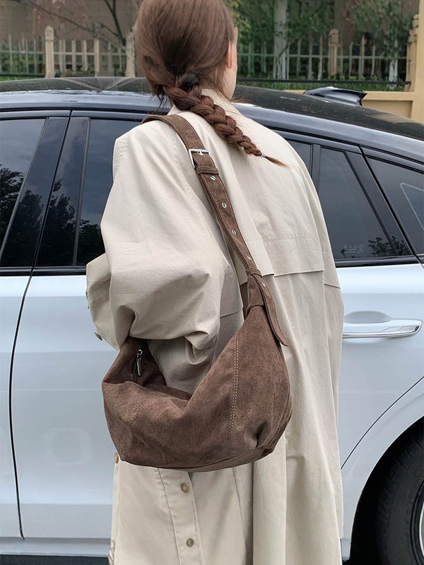 美拉德复古麂皮绒包包女秋冬质感大容量单肩包休闲通勤斜挎饺子包|undefined