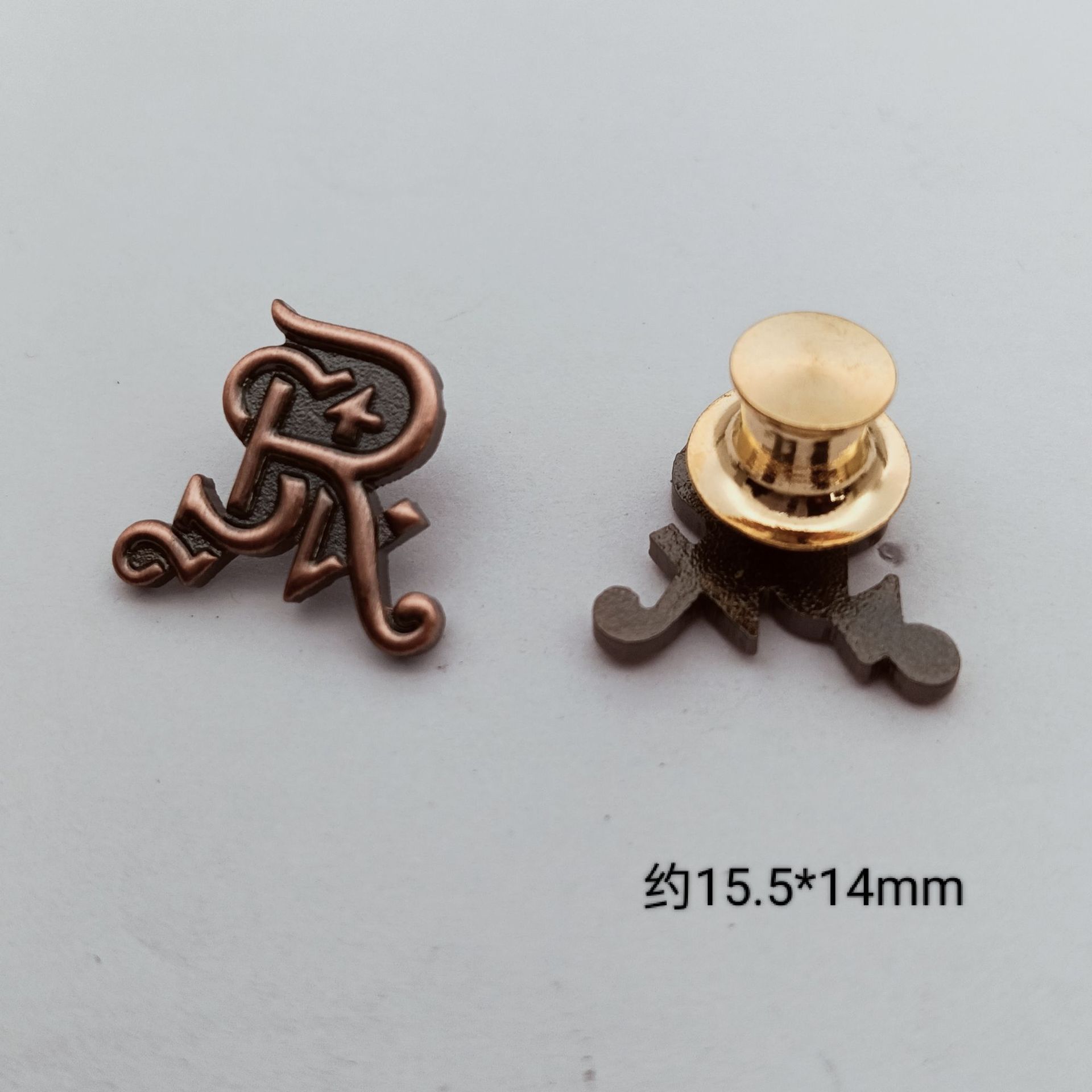 Brooch for hotel