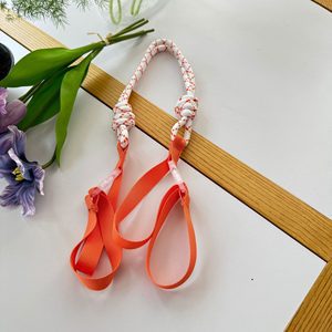 화이트 오렌지 숄더 스트랩