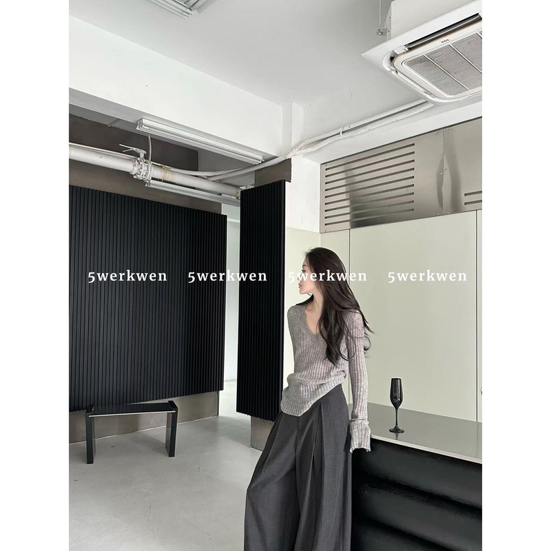 5werkwen 纸片人慵懒开衩袖针织打底衫女春夏百搭V领显瘦长袖上衣|undefined