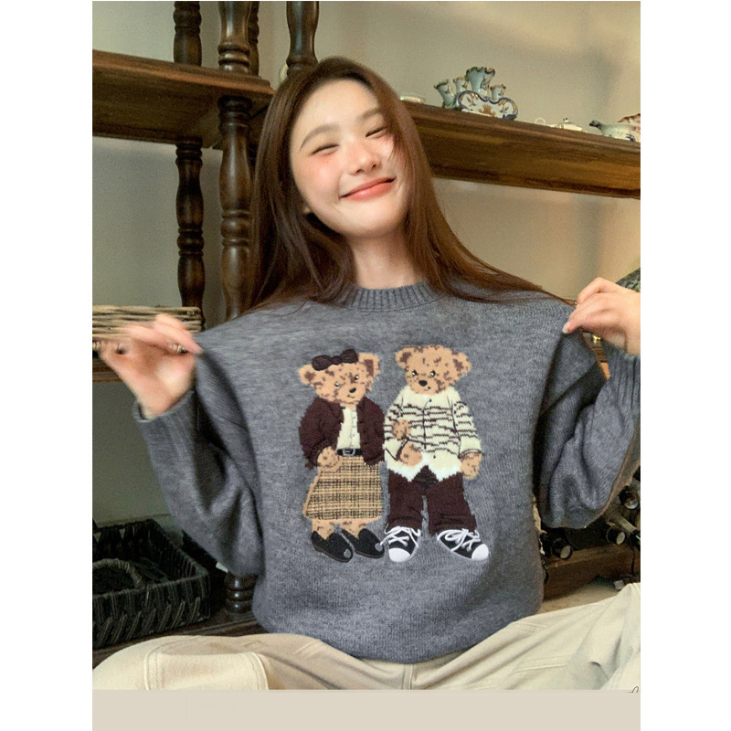 Cartoon Bear Inner Layering Shirt Right Shoulder Sweater Women's Autumn and Winter 2025 New Large Size Fat mm Thickeneded Knitted Top