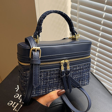 跨境热卖时尚韩版小香风轻奢手提盒子包包气质百搭女士通勤斜挎包