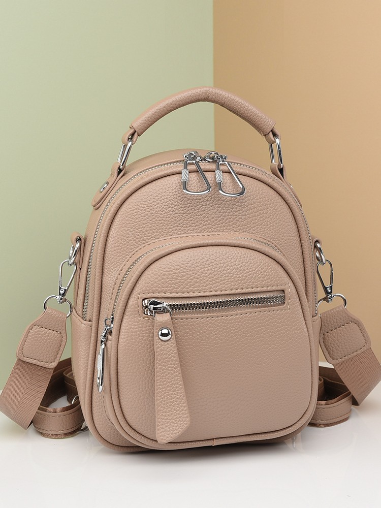 Bolso de mujer de cuero suave de textura 2025, nuevo estilo de moda, mochila de estilo exterior, bolso de moda multipropósito.