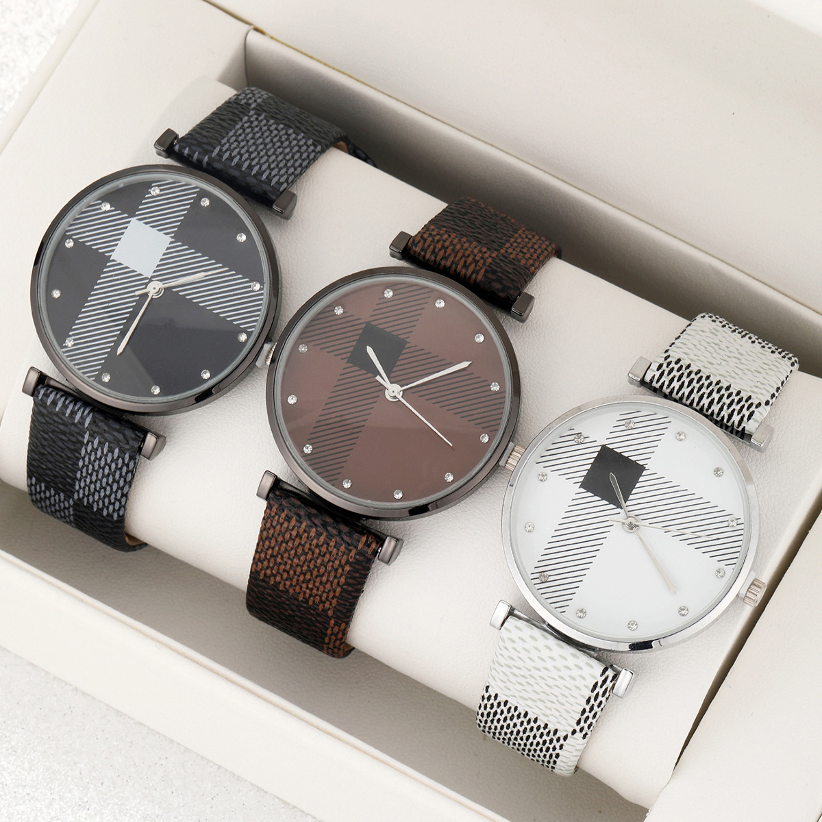 3-pack 2024 Ny modeklocka Damklocka Damklocka Studentklocka Koreansk stil Vardagsklocka_voghion.com