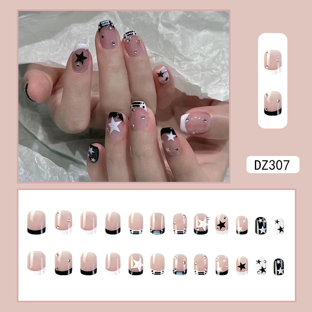 Pequeño libro rojo caliente, perforación de uñas calientes, estrella negra dulce y fresca, 24 piezas de parche de uñas falsas. image 7