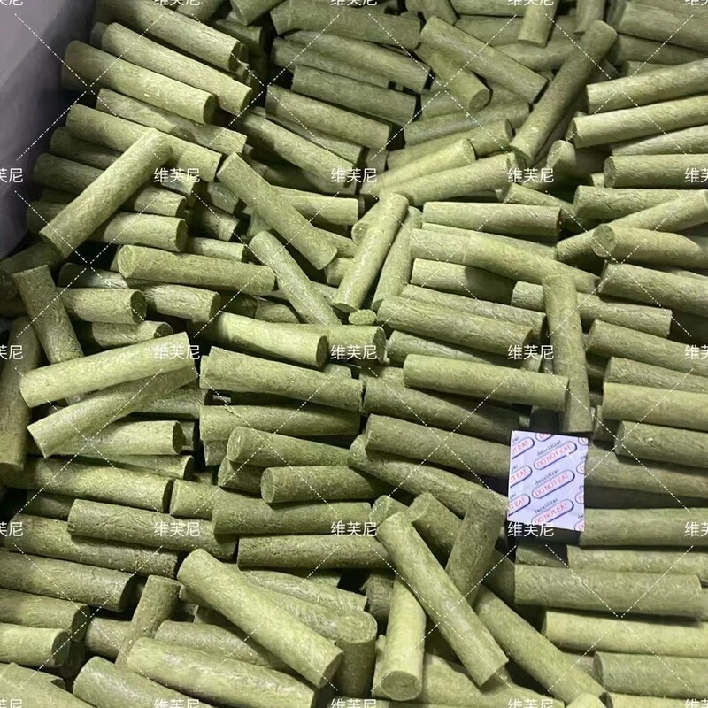 Cat Grass Chew Sticks Pet Snacks for Hairball Removal, Gentle Hair Elimination, Ready-To-Eat Cat Snacks, Suitable for Kittens and Adult Cats, Healthy Cat Grass Chew Sticks Pet Snacks for Hairball Removal, Gentle Hair Elimination, Ready-To-Eat Cat Snacks, Suitable for Kittens and Adult Cats, Healthy