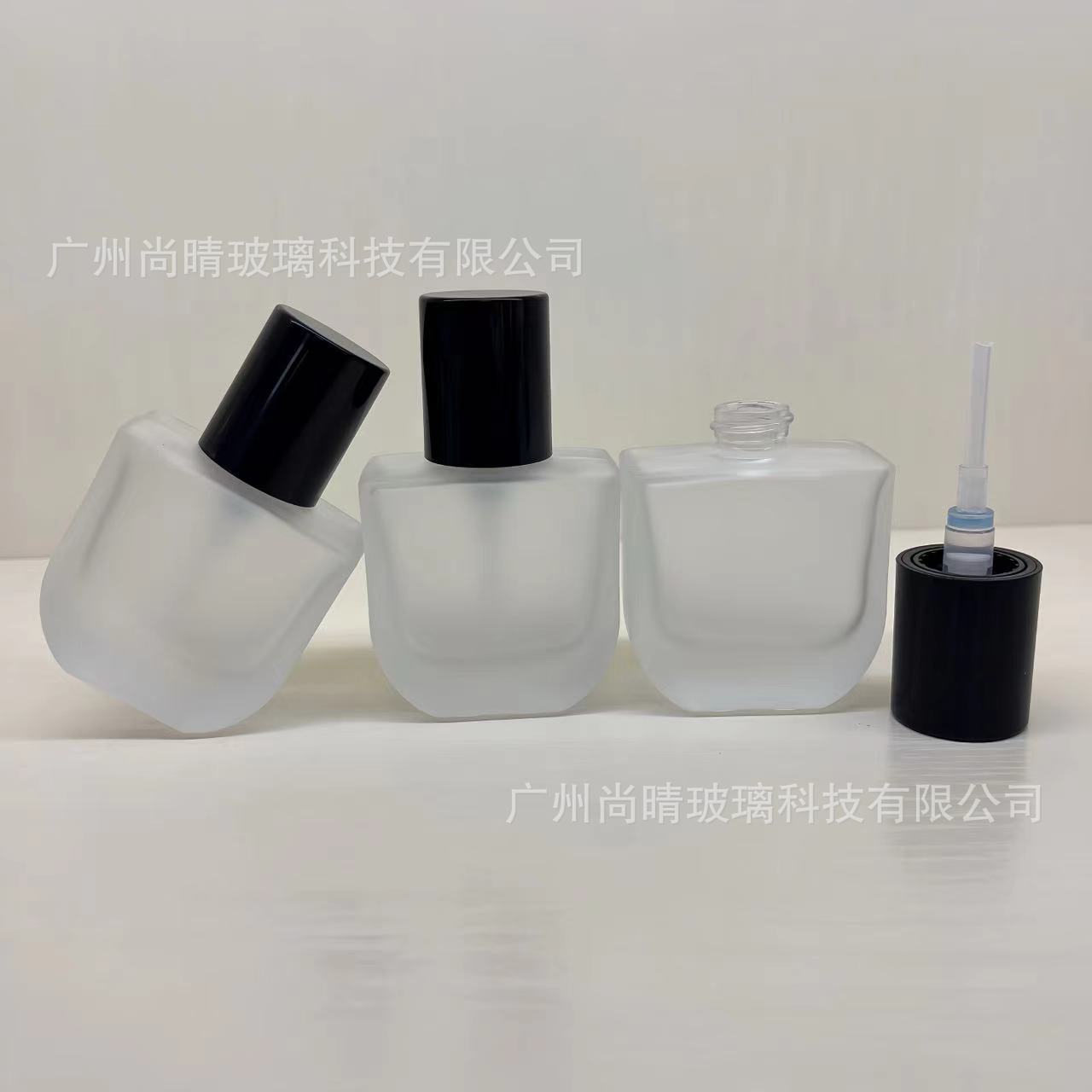 Fábrica al por mayor 150ml botella de cápsula marrón 300ml marrón botella de boca ancha botella de cápsula botella de vidrio sellado