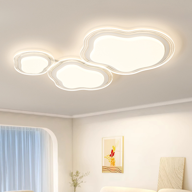 Luz principal de la sala de estar de viento de crema moderna y simple nube de techo luces atmósfera de alto nivel 2025 nuevas lámparas Zhongshan