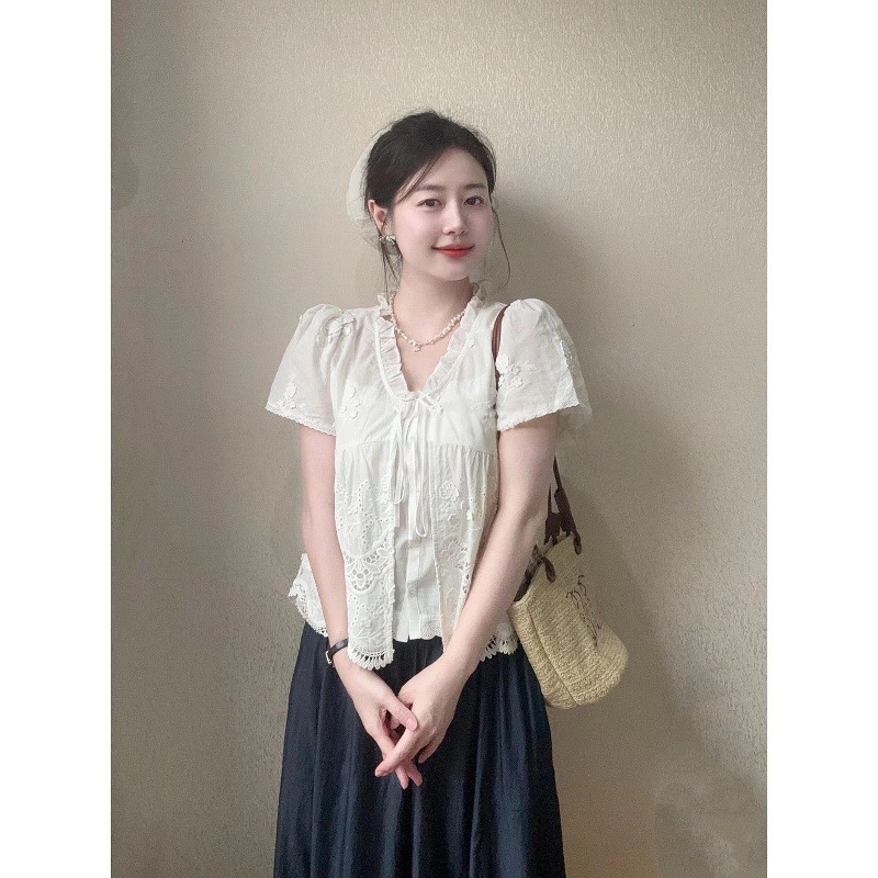法式白色V领镂空短袖花边领衬衫女夏刺绣蕾丝小衫小个子大码上衣|undefined