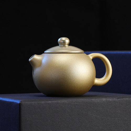 New, unique and interesting night market street stalls, personalized creativity, funny teapots, birthday gifts, open flame inflatable lighters, drop shipping