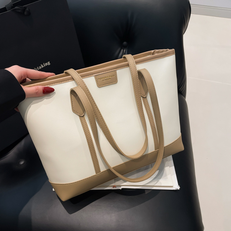 Bolso simple de gran capacidad para mujer 2024 otoño e invierno bolso de moda de todo fósforo de estilo coreano bolso de hombro de ocio de viaje al trabajo