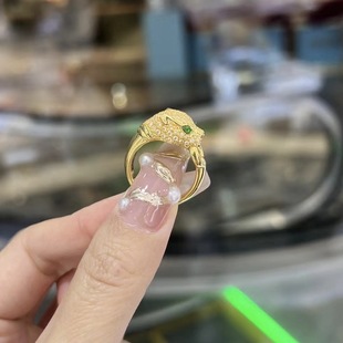 18K Gold Leopard Head Ring Au750 Colored Gold Full Diamond Leopard Head Fashion Versatile Ring Gift for Friends Water Shell Gold