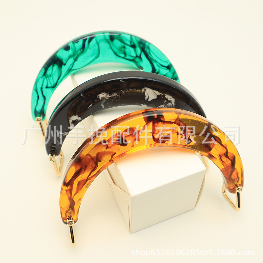 하나의 핸들에는 하드웨어가 포함되어 있지 않습니다.