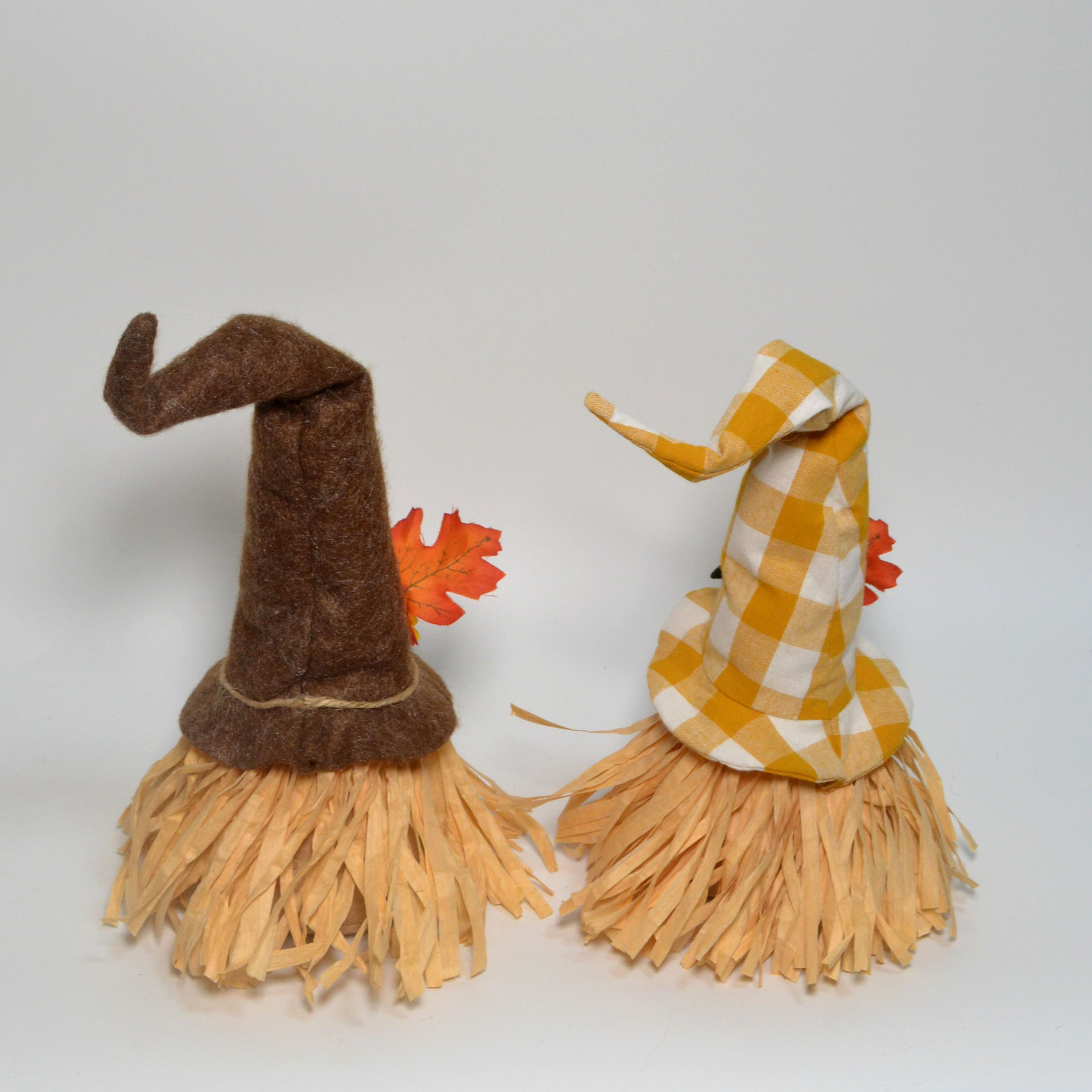 Festival de la cosecha transfronteriza Otoño Espantapájaros Muñecas de paño Goblins Enanos Barba Arce Viejo sin rostro Rudolph