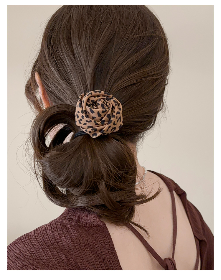 20g Weight Hair Tie Hair Accessories Type 1 Piece Quantity Holiday, Daily Occasion Cloth Material Leopard Pattern All Seasons Season Women's Gender Streetwear Style Streetwear Women's Leopard Cloth Hair Tie 无
