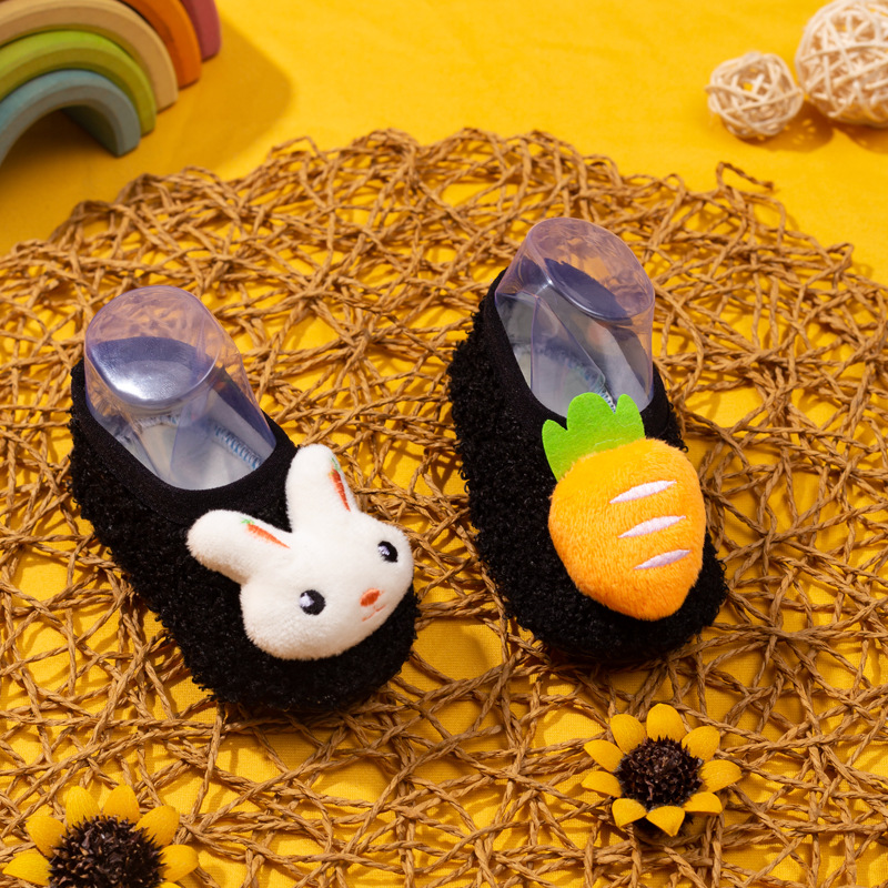 Lindo conejo Otoño e Invierno calcetines de piso Calcetines antideslizantes zapatos de piso calcetines engrosados calcetines de bebé calcetines de Interior para niños pequeños