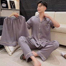 ��ʿ˯�±��z�������п��ߙnһ�����b���l����z�I�Ҿӷ��ļ�