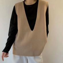 25秋冬新款V领纯羊毛针织马甲女士纯色套头宽松无袖休闲慵懒坎肩