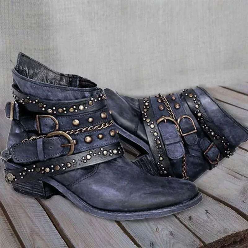 Women's Plus Size Ankle Boots European American Style Rivet Detailing Pointed Toe Martin Boots Mid Heel Winter New_voghion.com